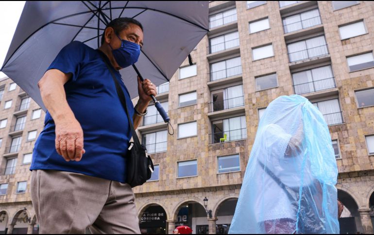El paraguas nunca está demás, te proteges del sol y de la lluvia. EL INFORAMDOR / ARCHIVO