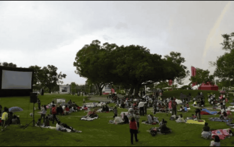 Desde el miércoles 23 hasta el sábado 26 de octubre, podrás asistir a proyecciones de películas organizadas por Cinemalive en varios lugares de la Zona Metropolitana de Guadalajara. FACEBOOK / Cinemalive