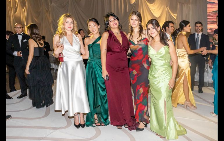 Aya Chehabeddine, Hye in Kang, María José Vielma, Chloe Pequeux y Paula Viera Govea. GENTE BIEN JALISCO/ Jorge Soltero