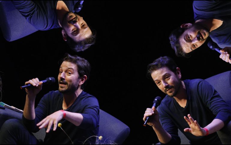 El día de hoy, Diego Luna se presentó en el FICG con su libro autobiográfico y este sábado será reconocido con el Premio Mayahuel. EFE/ Francisco Guasco