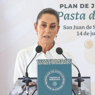 Sheinbaum garantiza atender a víctimas de accidente en Monclova