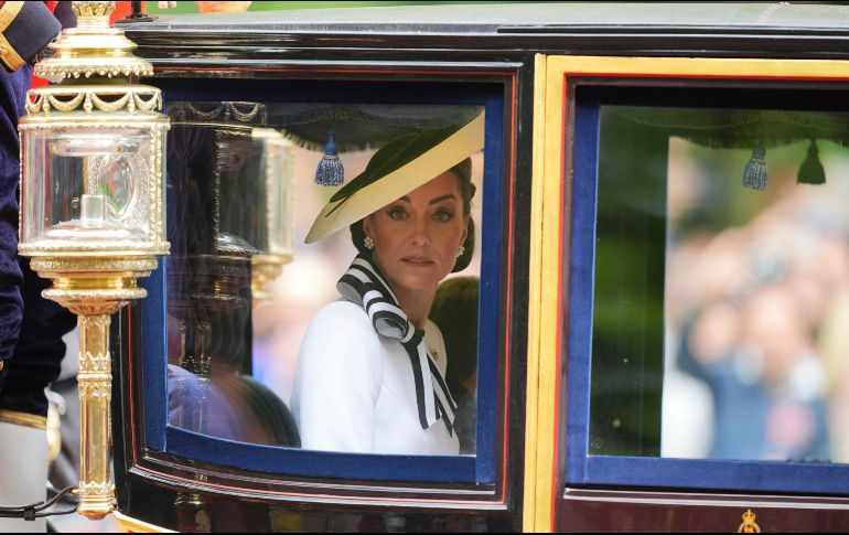 Kate anunció el viernes que iba a asistir a las celebraciones por el cumpleaños del rey luego de hacer progresos en su tratamiento. AP / J. Manning