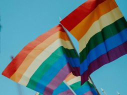 Víctor y Román tuvieron que buscar ayuda y acudir a instancias judiciales para poder registrar a sus hijos. Unsplash.