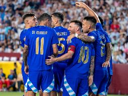 La mayoría de los campeones del mundo en Qatar 2022 jugarán el certamen continental. EFE/S. Thew