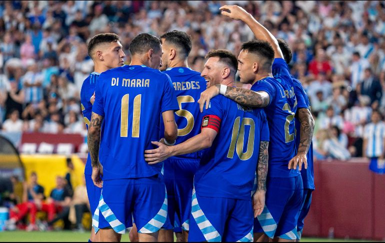 La mayoría de los campeones del mundo en Qatar 2022 jugarán el certamen continental. EFE/S. Thew