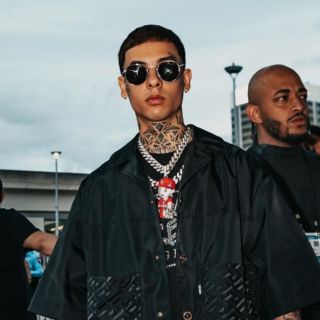 Natanael Cano se declara simpatizante de Sheinbaum y "hater" de Máynez