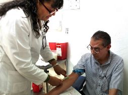 El Seguro Social lleva a cabo acciones preventivas como la detección de hipertensión arterial, diabetes mellitus, colesterol elevado. SUN / ARCHIVO