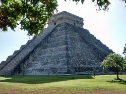 La pirámide del Castillo se verá 50 por ciento brillante, y el resto, sin luz por el solsticio de verano.  NOTIMEX/ARCHIVO.