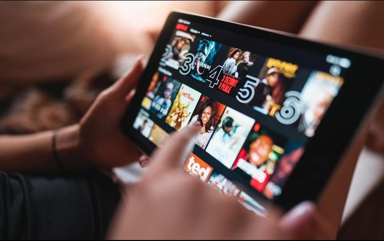 Esta acción es parte de la estrategia de Netflix para mantener su catálogo en constante evolución y brindar una experiencia novedosa y emocionante a sus usuarios, siempre en busca de nuevos contenidos. Pixabay