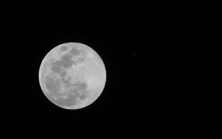 La última vez que se pudo observar un Lunasticio fue en 2006. SUN / ARCHIVO