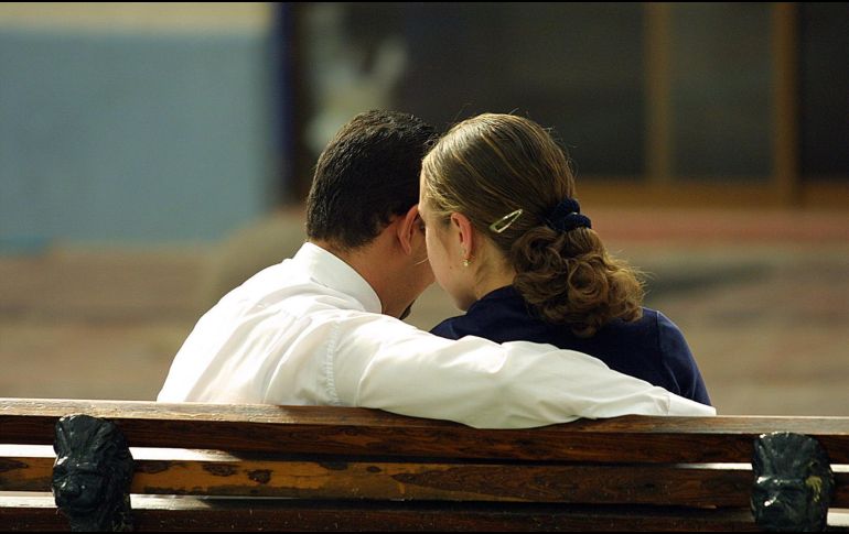 El amor va cambiando con nosotros a lo largo del tiempo. EL INFORMADOR/ ARCHIVO