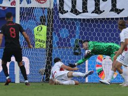 El equipo comandado por Luka Modric había logrado una remontada en unos minutos, sin embargo, no pudo sostener el resultado. EFE / EPA / ABEDIN TAHERKENAREH