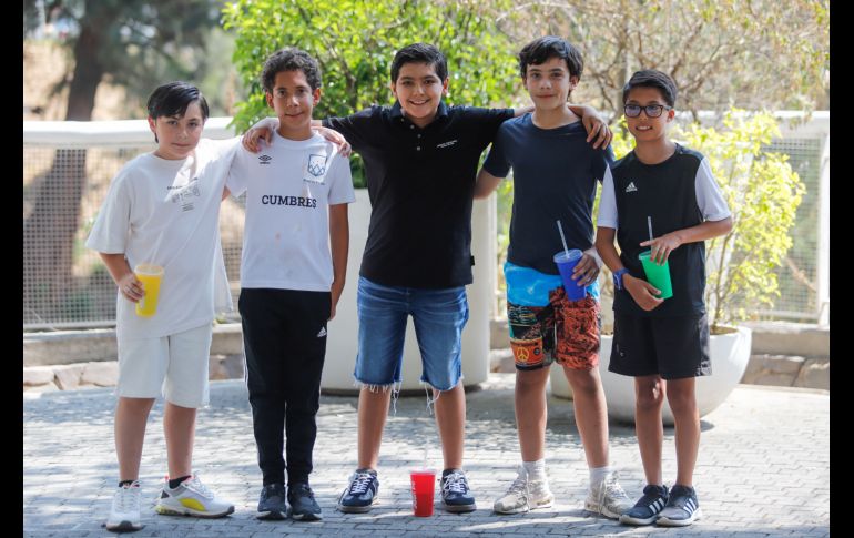 Mateo Muñoz, Ricardo Romero, Juan Pedro Martínez, Diego Vega y Pedro Hernández. GENTE BIEN JALISCO/ Claudio Jimeno