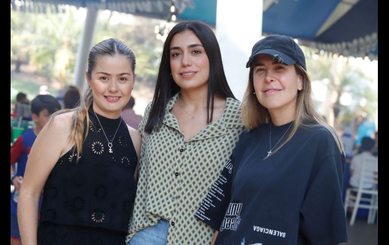 Mónica Ávila, Carolina De Anda y María Jose Limón. GENTE BIEN JALISCO/ Claudio Jimeno