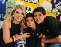 Fernanda Valenzuela, José Julián y Juan Pedro Martínez Valenzuela. GENTE BIEN JALISCO/ Claudio Jimeno