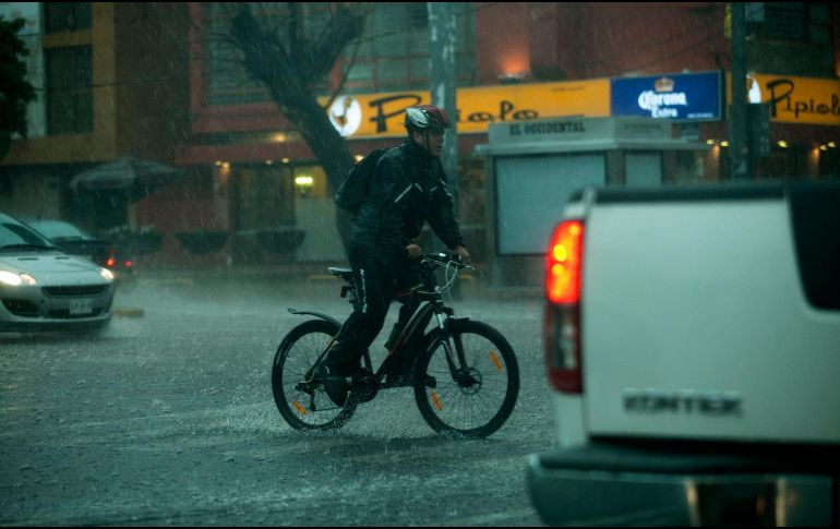 Luego de una jornada de intenso calor, Jalisco vive el inicio de la temporada de lluvias. EL INFORMADOR / ARCHIVO