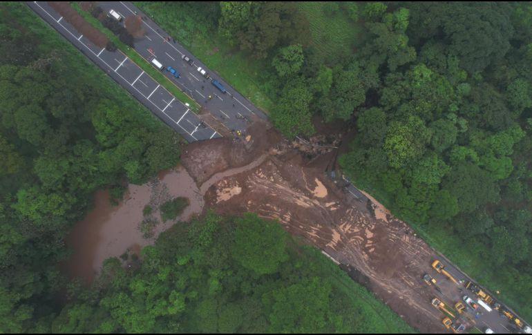 Durante la temporada de lluvias, que se inició hace 15 días, casi 2.5 millones de personas han resultado afectadas en todo el país, de acuerdo con los datos oficiales. EFE/ STR