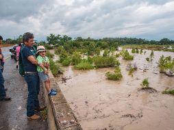 Exhortan a la población, a los turistas y a la navegación marítima a atender sus avisos y seguir las recomendaciones de Protección Civil. SUN / R. Aguilar