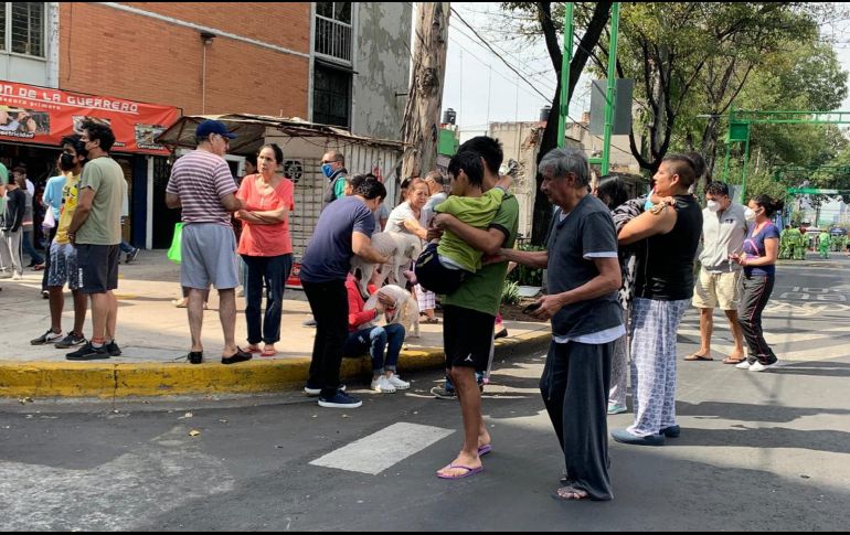 El sismo se registró esta mañana de domingo, con epicentro en el estado de Guerrero, pero se percibió en la CDMX. SUN / ARCHIVO