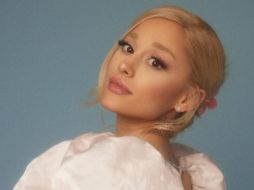 Grande recordó un momento incómodo de su carrera. En una sesión de preguntas y respuestas con jóvenes seguidores, mencionó su interés en cenar con Dahmer, quien fue condenado por violar, desmembrar y asesinar a 17 hombres y jóvenes entre 1978 y 1991. 
 INSTAGRAM/arianagrande