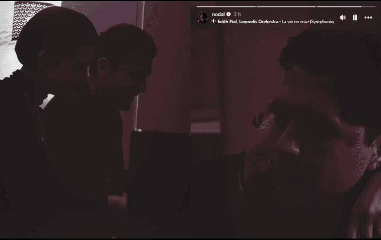 El video tiene de fondo musical de 