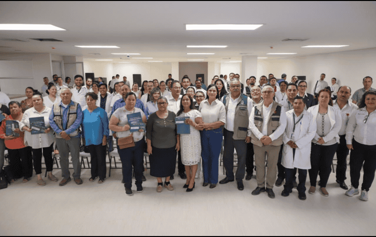 Este apoyo social  pretende proporcionar a las clínicas de salud del estado de nuevo equipo médico y mobiliario. X/@A_MontielR