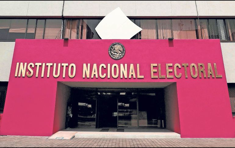 Las personas que requieran actualizar su credencial, pueden acudir al Módulo de Atención Ciudadana del INE más cercano. SUN / ARCHIVO