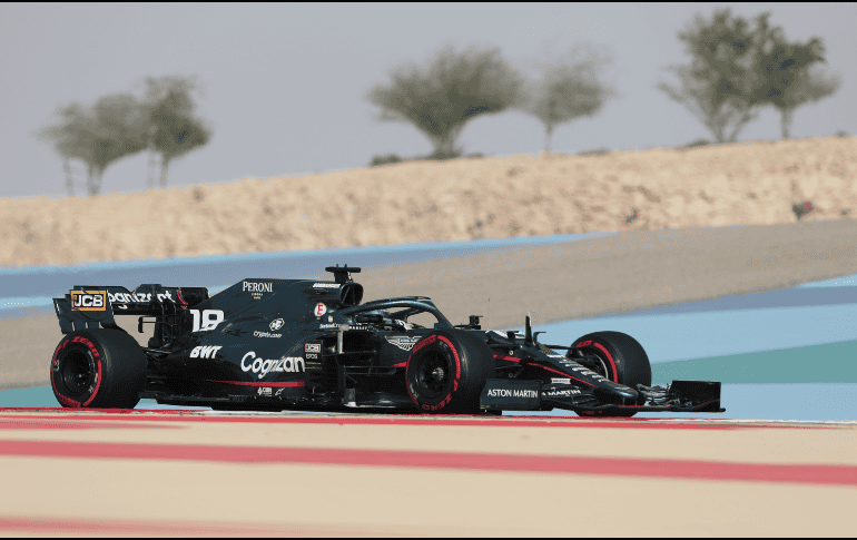 Los pilotos renuevan contrato para seguir en la máxima categoría del automovilismo. EFE / ARCHIVO