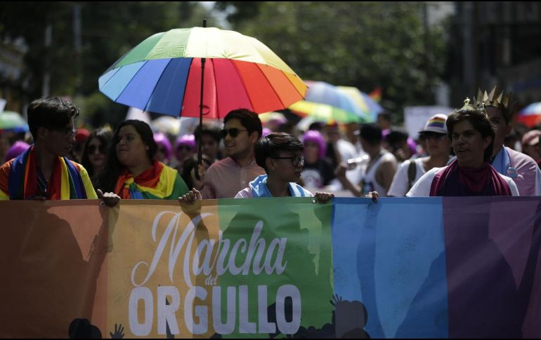 No olvides llevar carteles y pancartas para expresar tus ideas y sentimientos de manera pacífica y constructiva.  EL INFORMADOR/ARCHIVO