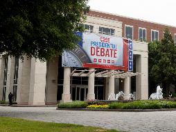 Ambos aspirantes se han comprometido a debatir de nuevo en septiembre en la cadena ABC News. EFE / M. REYNOLDS