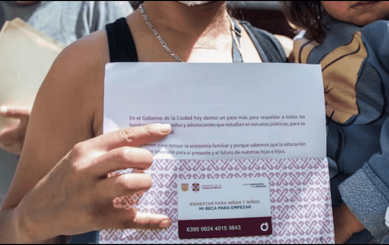 Los beneficiarios para el programa Mi Beca para Empezar del 2023-2024 deben tener la siguiente documentación. ESPECIAL / BIENESTAR EDUCATIVO