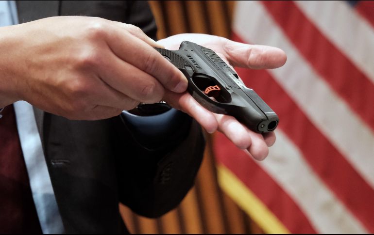 La advertencia del doctor Vivek Murthy surge poco después de que el pasado fin de semana docenas de personas murieron o resultaron heridas por disparos. AFP / ARCHIVO