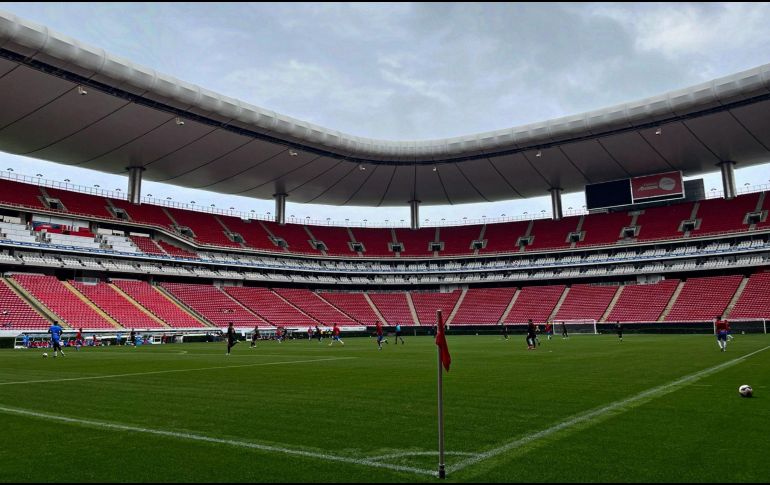 Leones Negros vence a Chivas en partido realizado a puerta cerrada en el Estadio Akron, como parte de la pretemporada. ESPECIAL / X: @LeonesNegrosCF