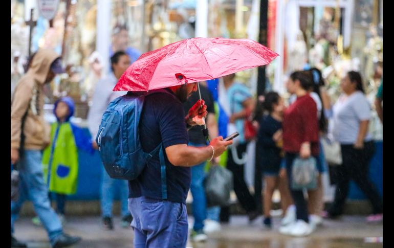 Los remanentes de Chris se desplazan sobre el centro de México, ocasionando lluvias. EL INFORMADOR / ARCHIVO