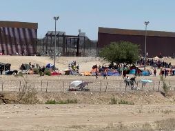 Cualquier noticia como la de regularizar a familias, abre la esperanza para los migrantes, pero también provoca que se distorsione la información. SUN / ARCHIVO
