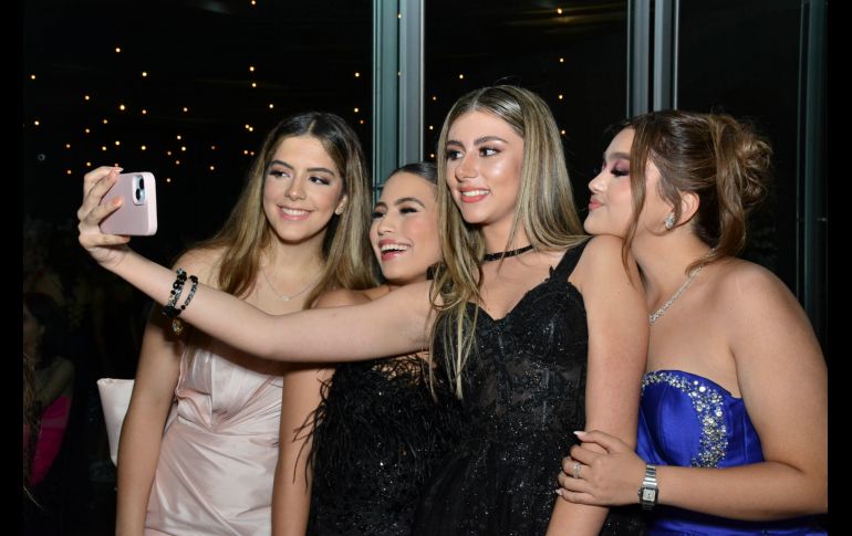 Valeria Muratalla, Daphne Rivera, Atenea Rivera y Karen Barreto. GENTE BIEN JALISCO/ Marifer Rached