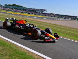 El mexicano Sergio ''Checo'' Pérez correrá su decimosegunda carrera de 2024 con Red Bull en el GP de Gran Bretaña este domingo 7 de julio. AFP / ARCHIVO