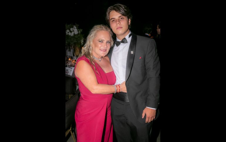 Pony Torres y Juan Álvaro Barba. GENTE BIEN JALISCO/ Antonio Rodríguez