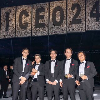 Liceo del Valle, dicen adiós a la preparatoria con una gran fiesta de graduación