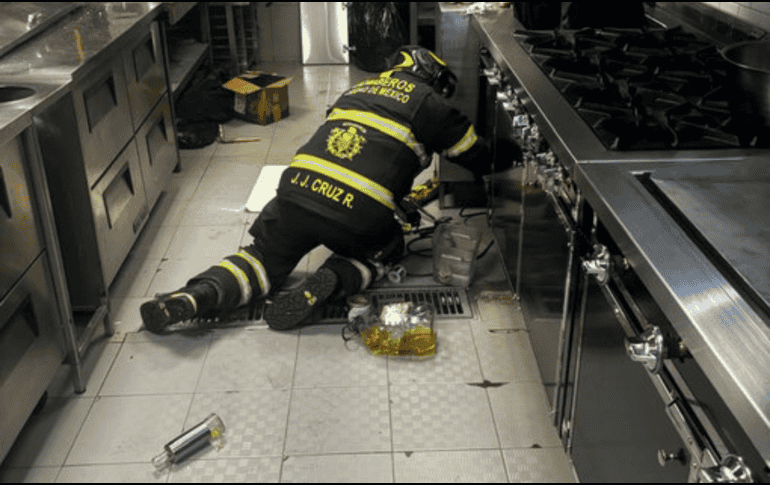 El incidente provocó una fuerte movilización de elementos de emergencia, entre ellos paramédicos. X/@Bomberos_CDMX