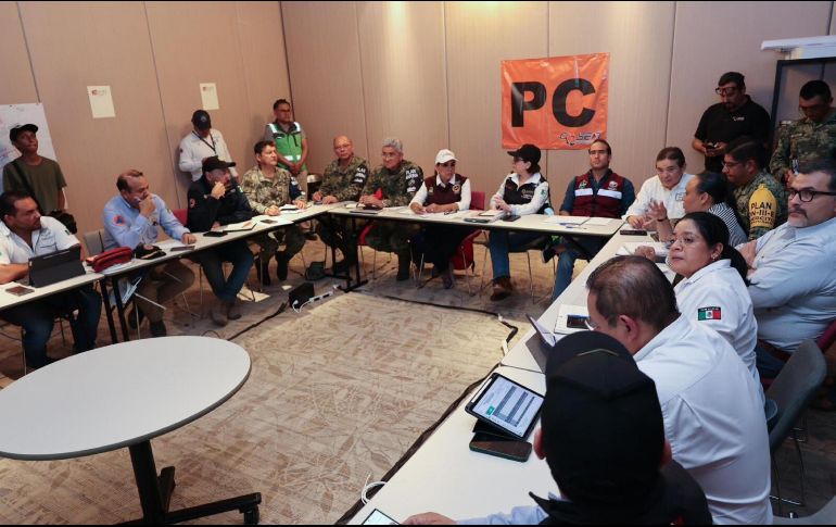 En la reunión se estableció desarrollar un mapa de riesgo, formar el comité estatal, realizar un padrón de brigadistas y una campaña de comunicación a la población. ESPECIAL / X / @MaraLezama