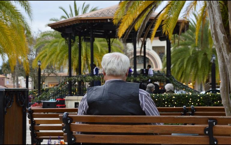 Con la aprobación de Kisunla por la FDA se puede ofrecer una nueva esperanza para los adultos en las primeras etapas del Alzheimer. Pixabay.