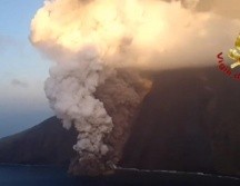 La inesperada erupción del volcán en 2019 dejo una víctima mortal.  ESPECIAL / YOUTUBE /  Le Figaro Actualités