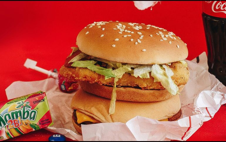 El McPollo se prepara con pechuga y pierna. UNSPLASH/Anna Bratiychuk