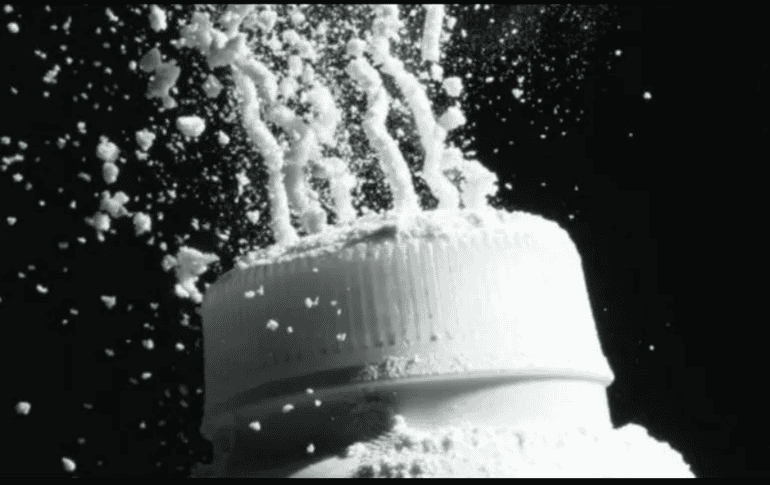 El talco, se trata de un mineral natural utilizado ampliamente en cosméticos y polvos corporales. ESPECIAL.