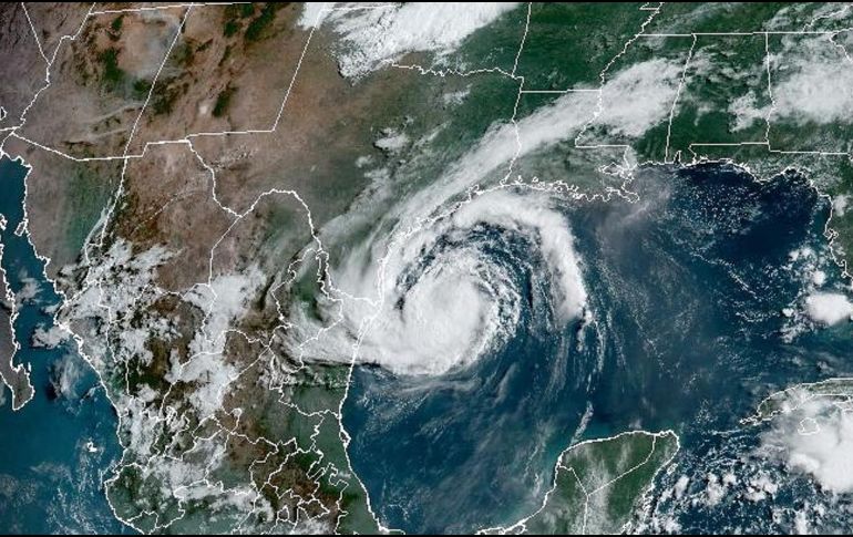 Se esperan lluvias puntuales fuertes (25 a 50 mm) en Tamaulipas y chubascos (5 a 25 mm) en Nuevo León. ESPECIAL / NOAA
