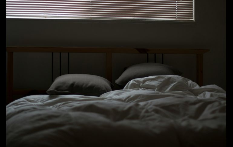 El separar el descanso nocturno de la intimidad emocional puede ser beneficioso. Unsplash