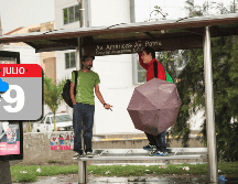 La tormenta de ayer dejó inundaciones, caos vehicular, daños a negocios y automóviles, así como caída de árboles. Ante esto, muchos se cuestionan si hoy se repetirá el pronóstico. EL INFORMADOR / ARCHIVO