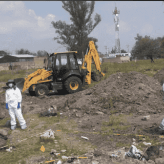 Extraen otro cuerpo en fosa de Ixtlahuacán de los Membrillos