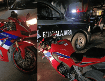 El sujeto circulaba a exceso de velocidad en el centro de la ciudad; durante la inspección se le aseguró un arma de fuego. ESPECIAL / Policía de Guadalajara